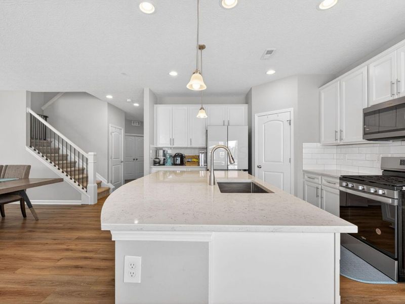 12060 Landon Drive, Plain City, OH 43064 Photo 10