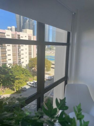 16909 N Bay Rd, Unit 805, Sunny Isles Beach, FL 33160 Photo