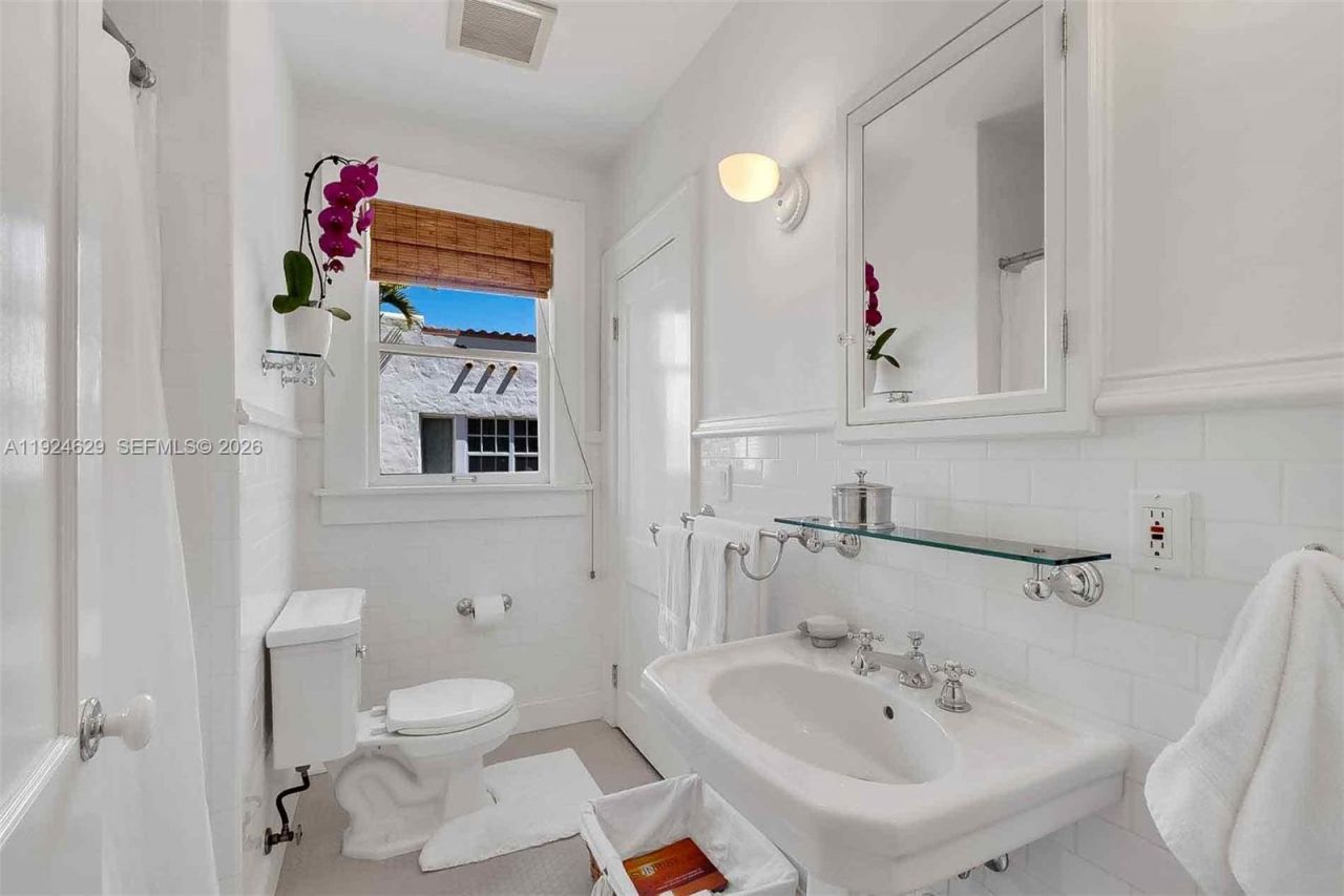 136 NE 101st St, Miami Shores, FL 33138 Photo