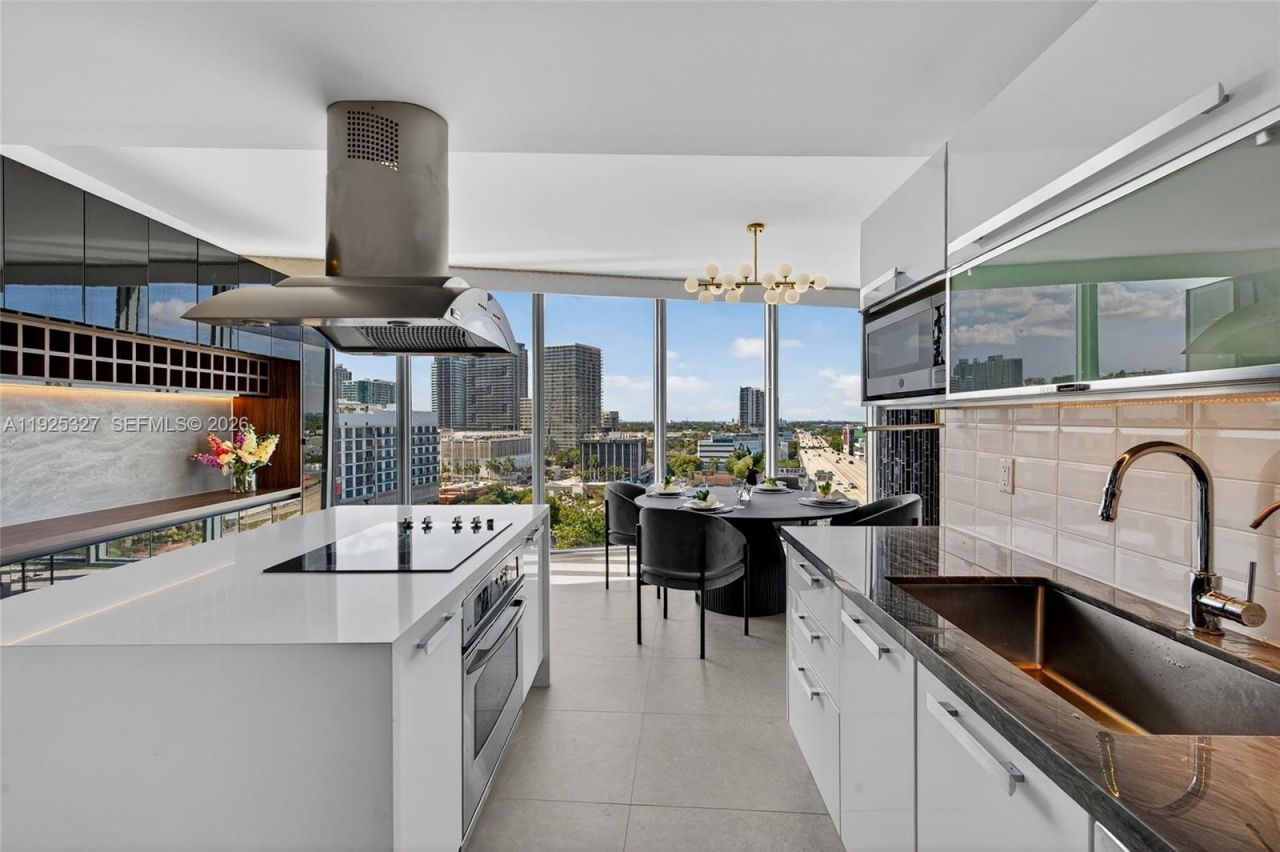 601 NE 36th St, Unit 1101, Miami, FL 33137 Photo