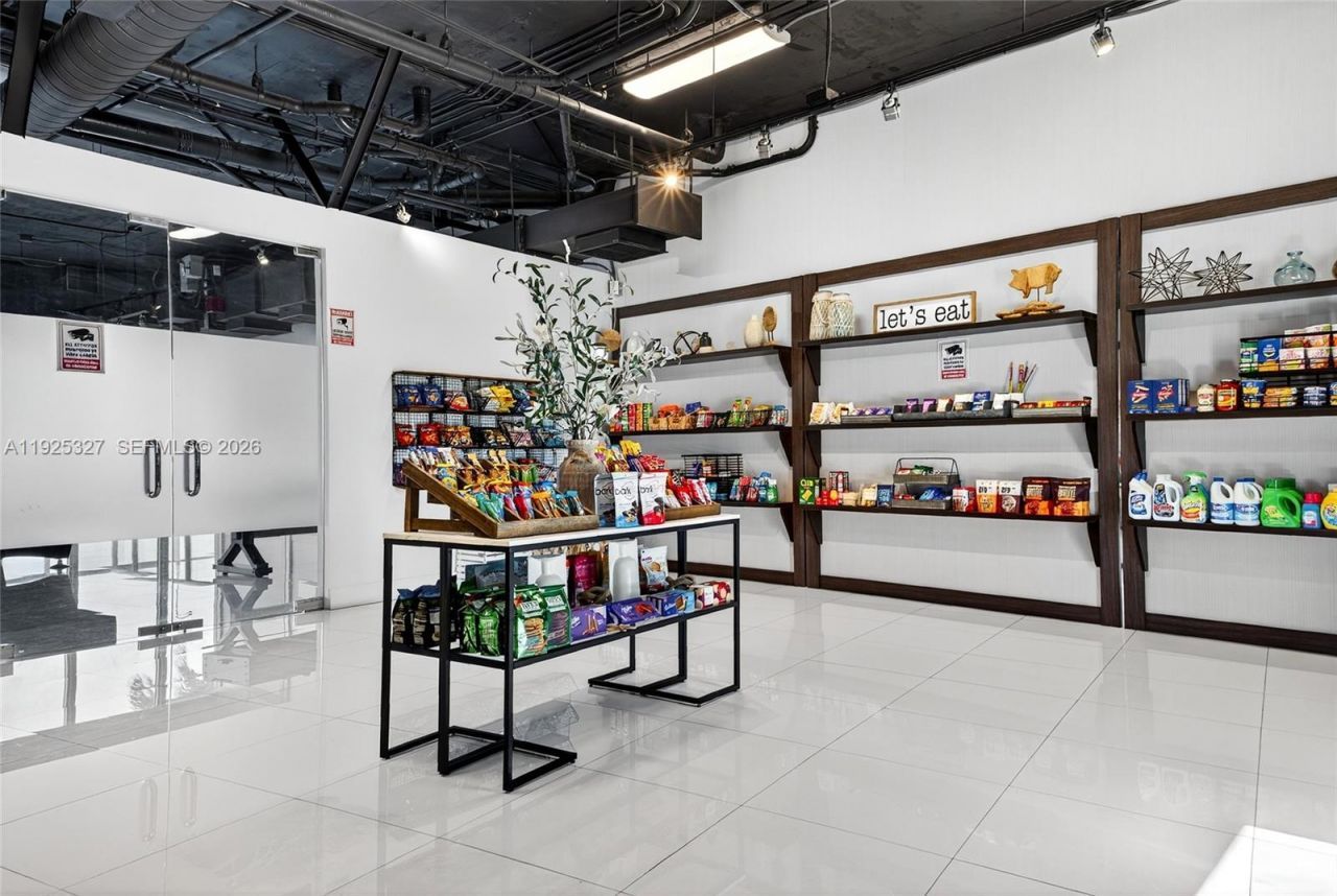 601 NE 36th St, Unit 1101, Miami, FL 33137 Photo