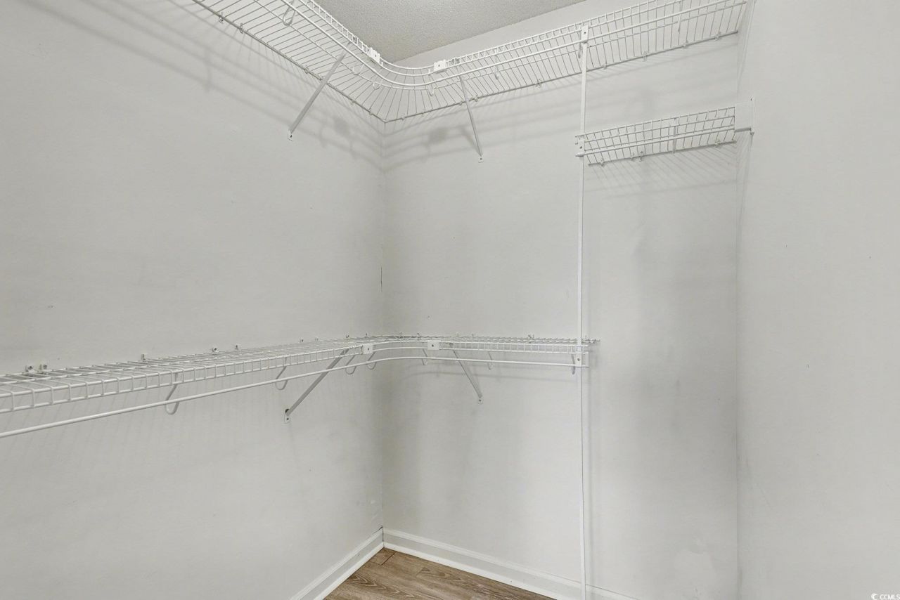 1920 Bent Grass Dr. Photo 17