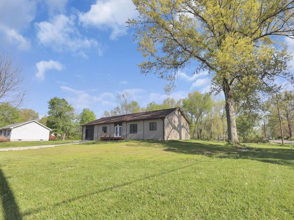 150 Breanna Lane SW, Pataskala, OH 43062