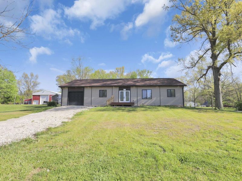 150 Breanna Lane SW, Pataskala, OH 43062 Photo 3