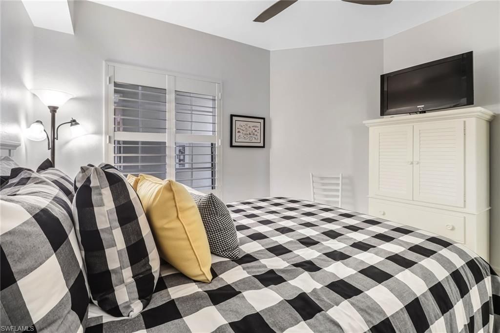 401 Bayfront Pl, Unit 3205, Naples, FL 34102 Photo