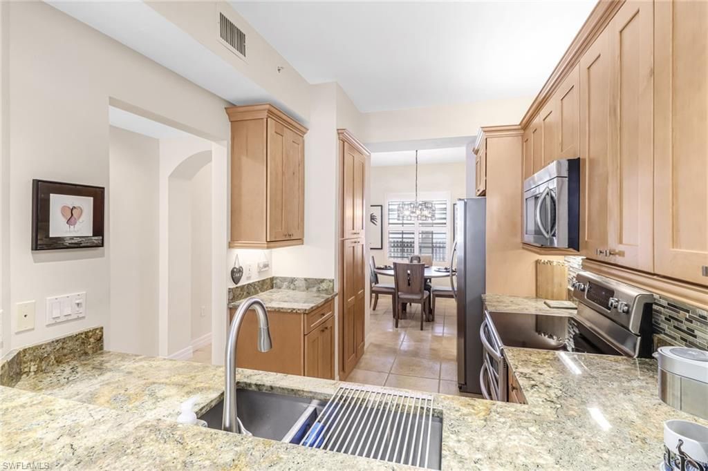 401 Bayfront Pl, Unit 3205, Naples, FL 34102 Photo
