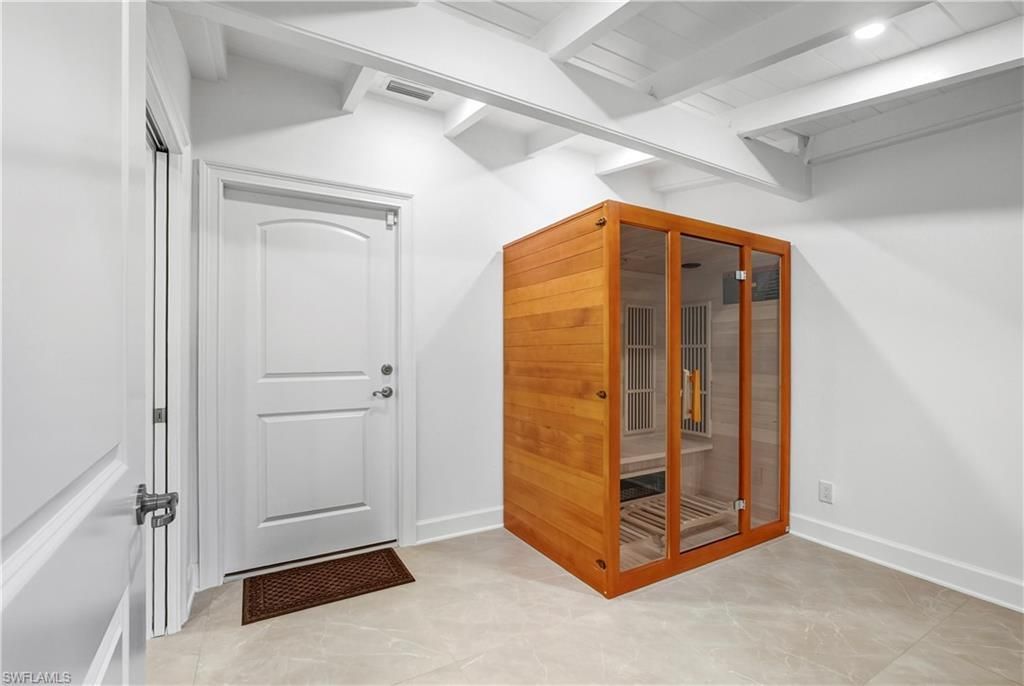 453 18th Ave S, Naples, FL 34102 Photo