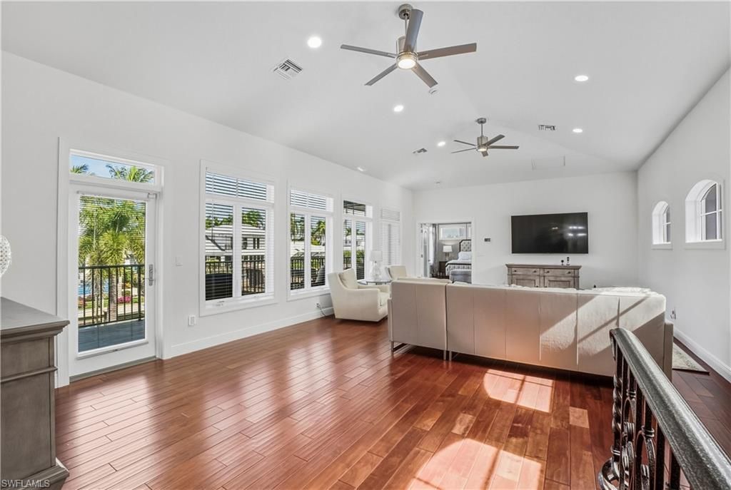 453 18th Ave S, Naples, FL 34102 Photo