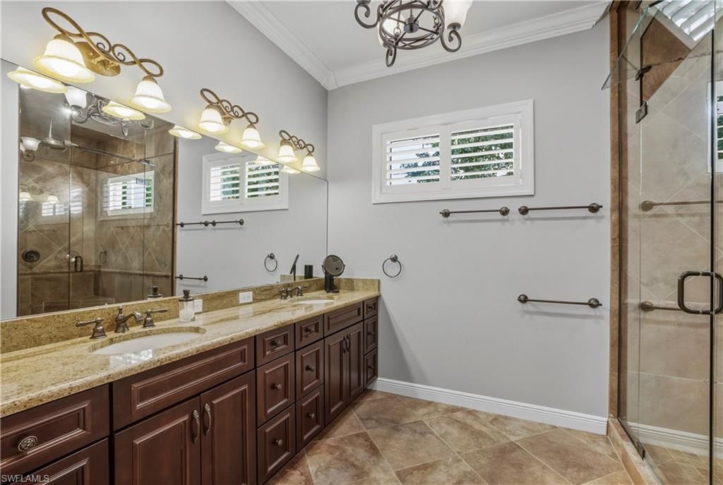 453 18th Ave S, Naples, FL 34102 Photo