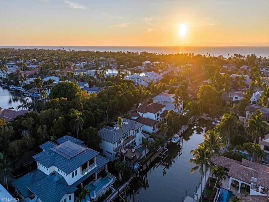 453 18th Ave S, Naples, FL 34102 Photo