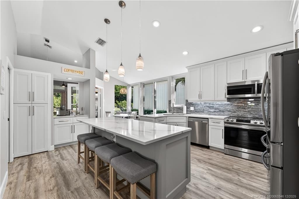 2211 NW Seagrass Drive, Palm City, FL 34990 Photo