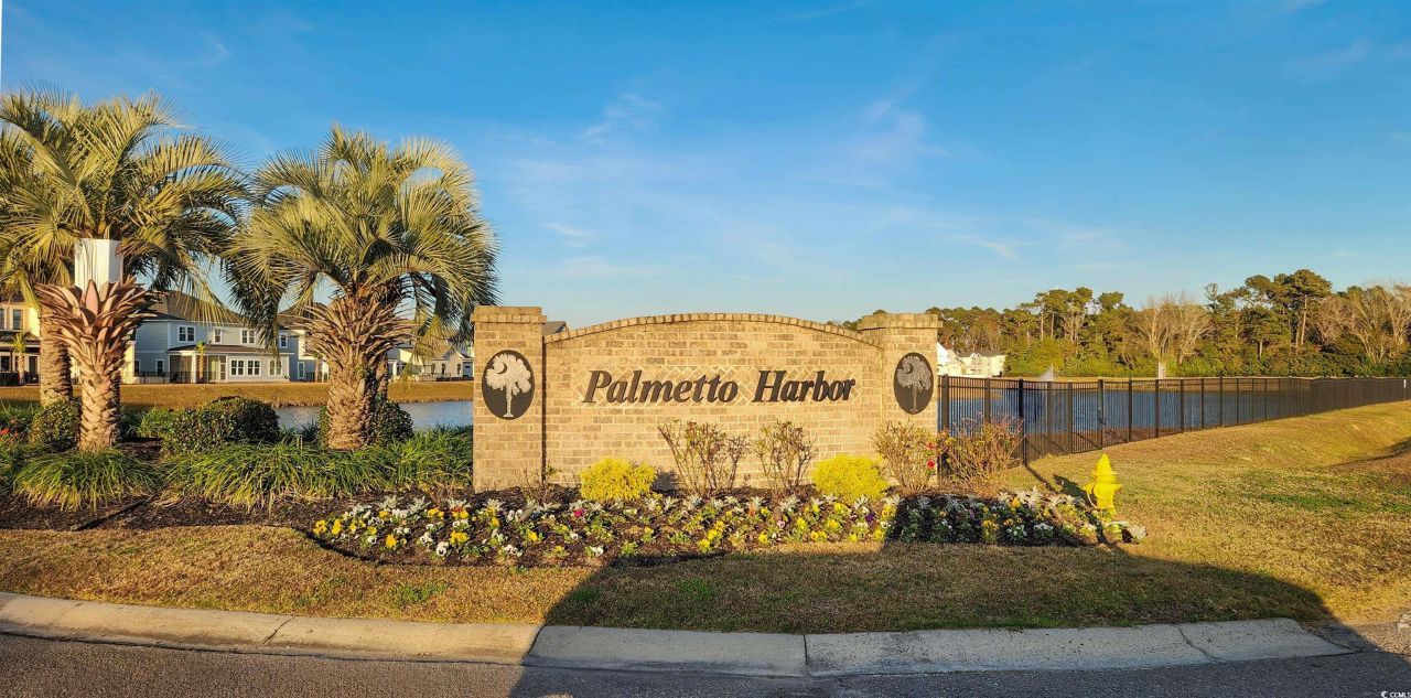 247 Palmetto Harbour Dr. Photo 2