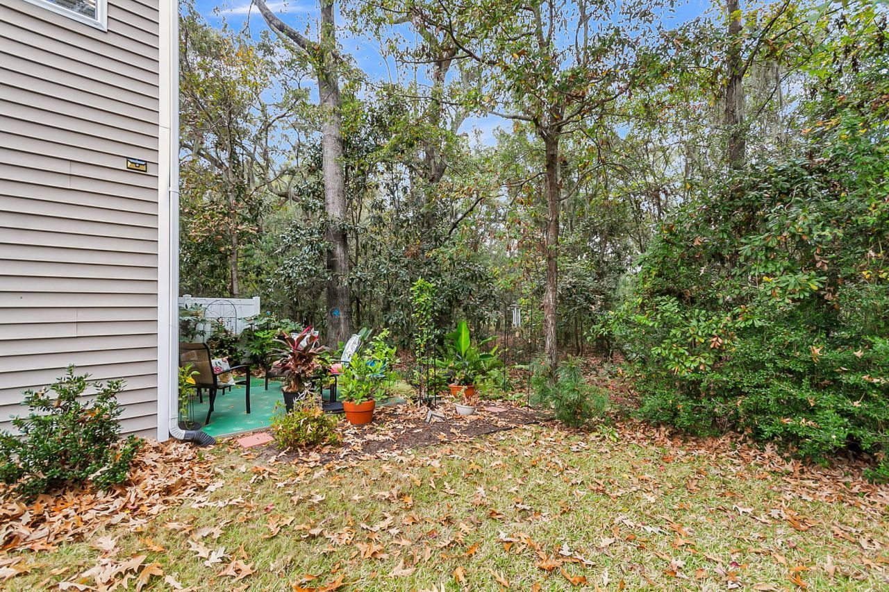 1636 Saint Johns Parrish Way Photo 28