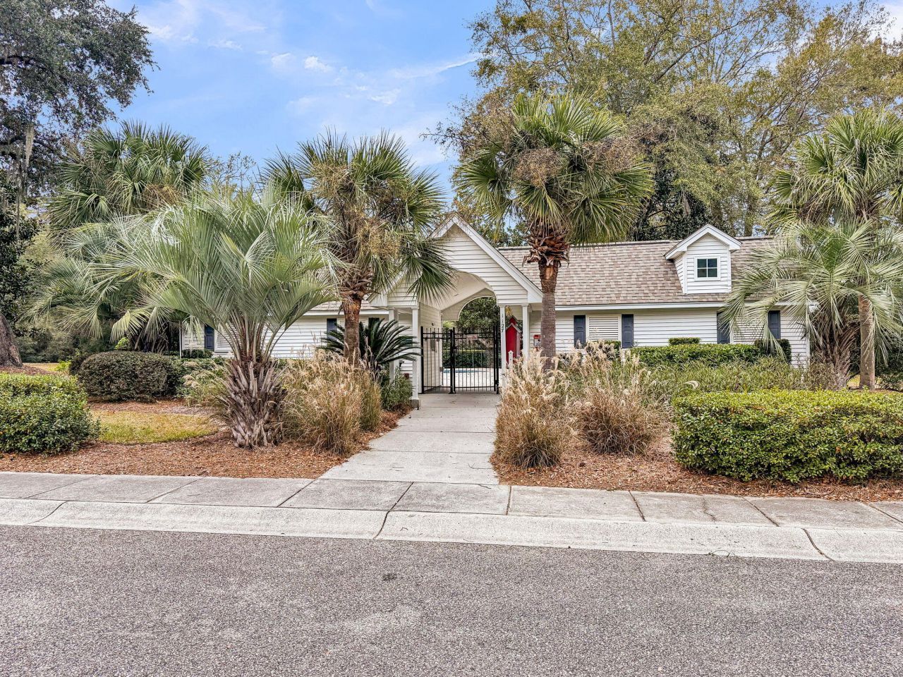 1636 Saint Johns Parrish Way Photo 32