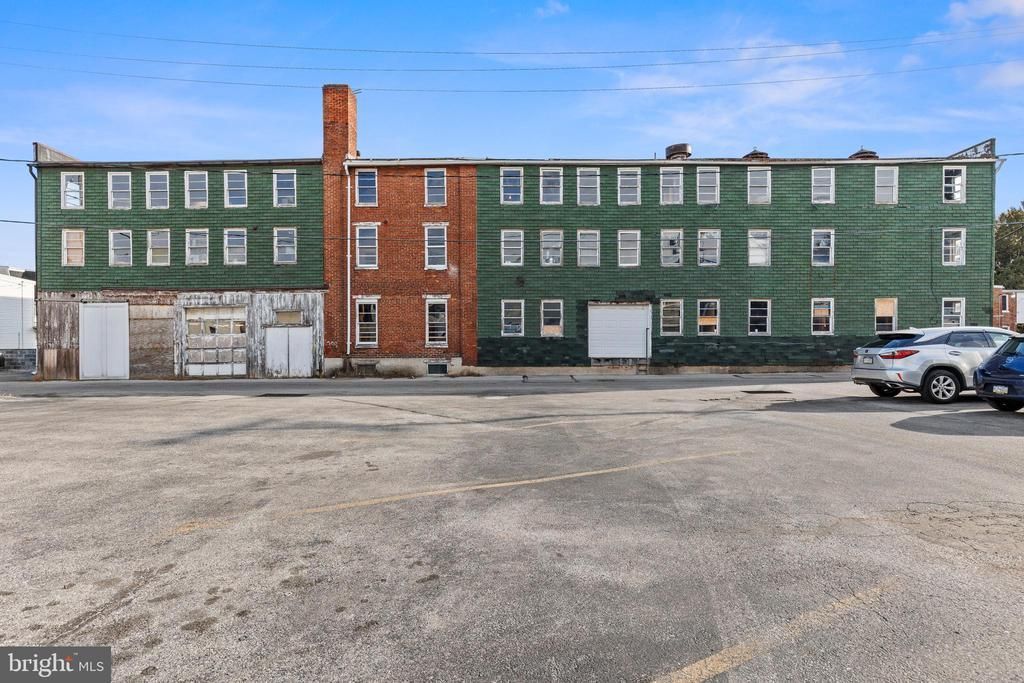 25 Laurel Street, York, PA 17404 Main Photo