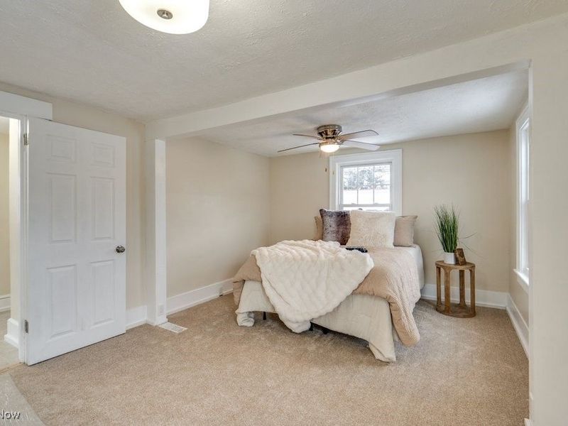 1133 Mount Vernon Avenue, Akron, OH 44310 Photo 32