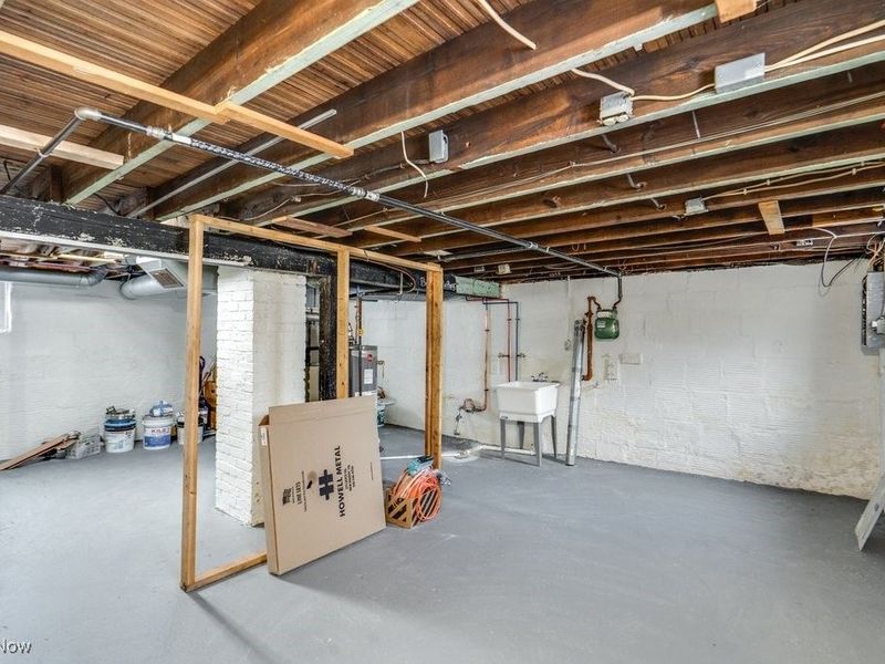 1133 Mount Vernon Avenue, Akron, OH 44310 Photo 39