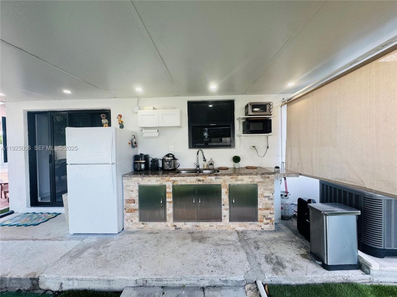 10305 SW 183rd St, Miami, FL 33157 Photo