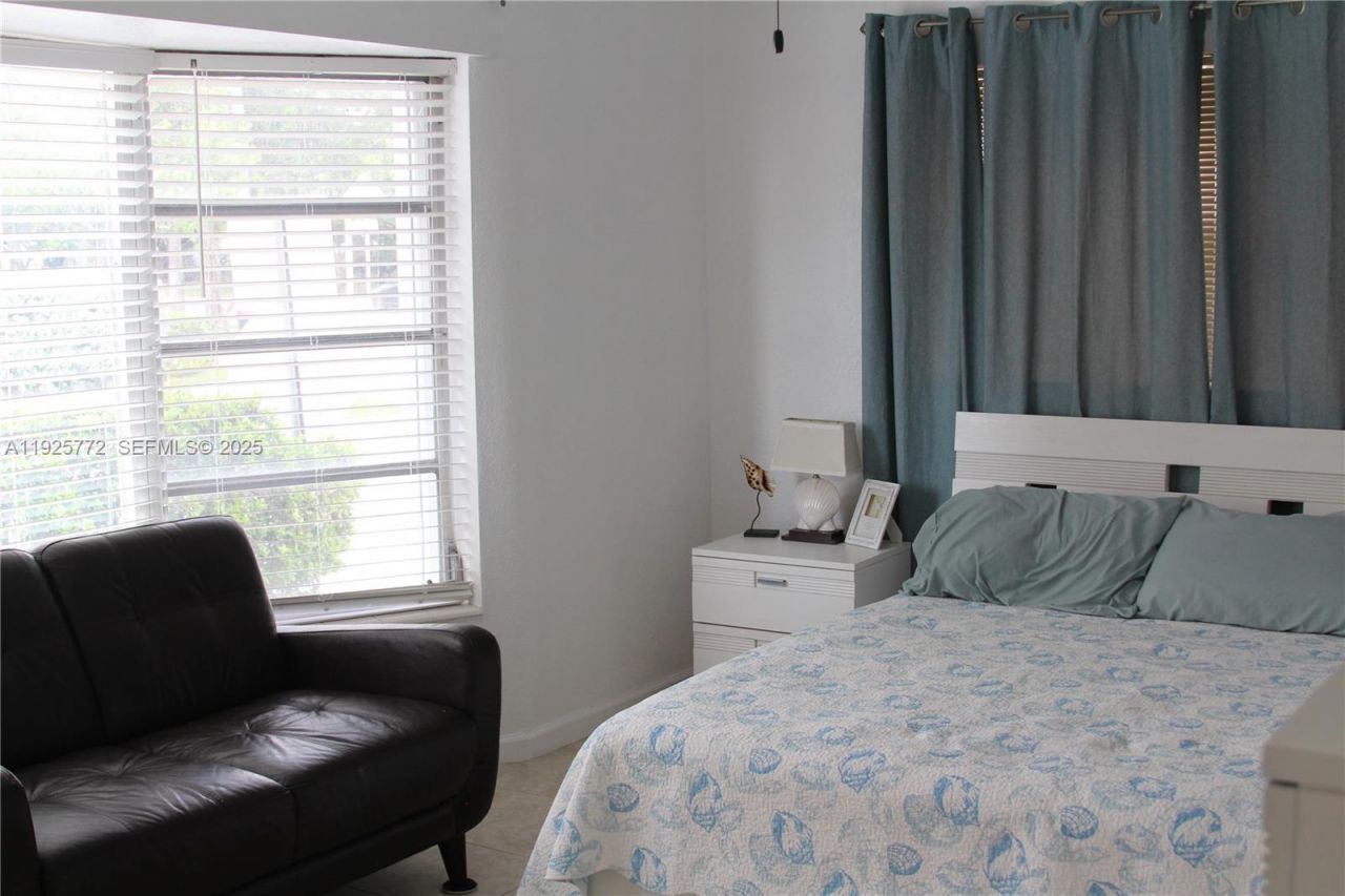 1300 N Ocean Blvd, Unit 111, Pompano Beach, FL 33062 Photo