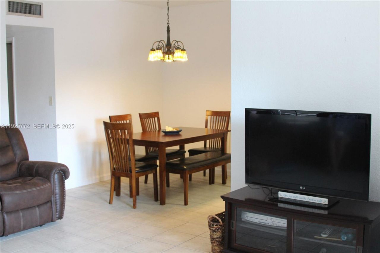 1300 N Ocean Blvd, Unit 111, Pompano Beach, FL 33062 Photo