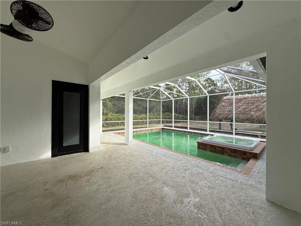 570 31st St Nw, Naples, FL 34120 Photo