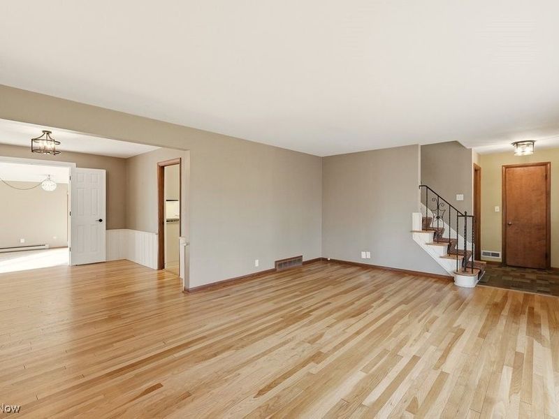 12931 Westchester Trail, Chesterland, OH 44026 Photo 7