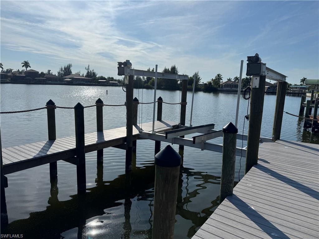 430 Burnt Store Rd S, Cape Coral, FL 33991 Photo