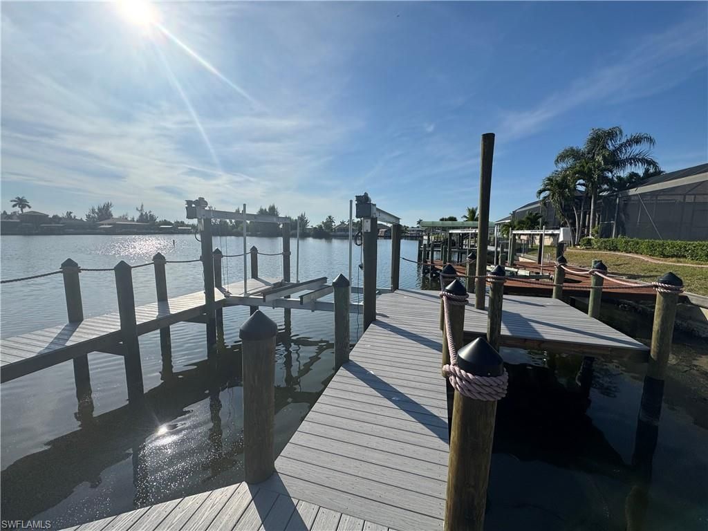 430 Burnt Store Rd S, Cape Coral, FL 33991 Photo