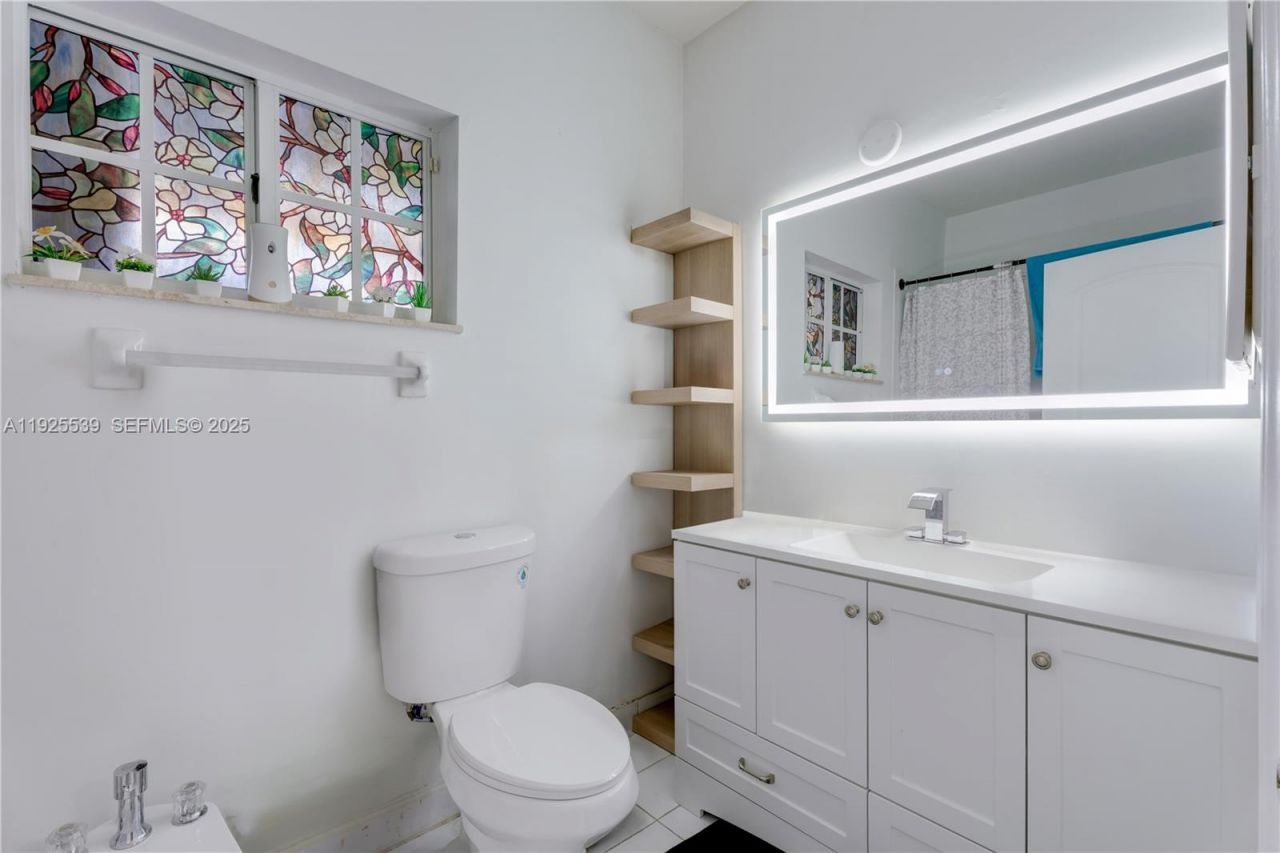 13941 SW 13th St, Miami, FL 33184 Photo