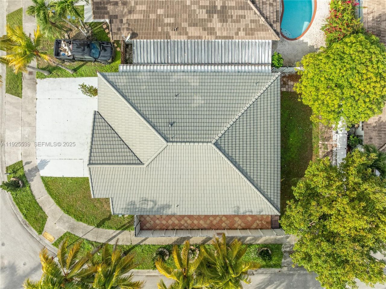 13941 SW 13th St, Miami, FL 33184 Photo