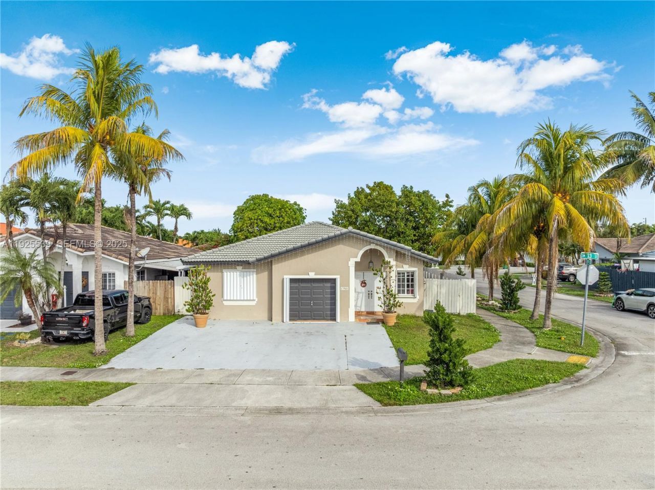 13941 SW 13th St, Miami, FL 33184 Photo