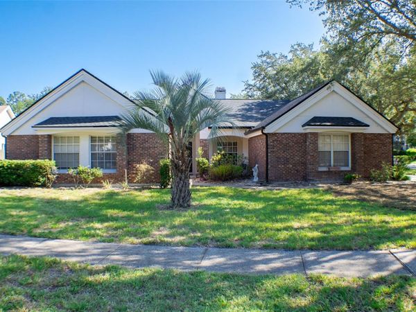 601 SHADY POINT WAY, DELAND, FL 32724