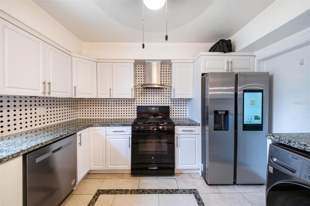 12995 NE 5th Avenue, North Miami, FL 33161 Photo