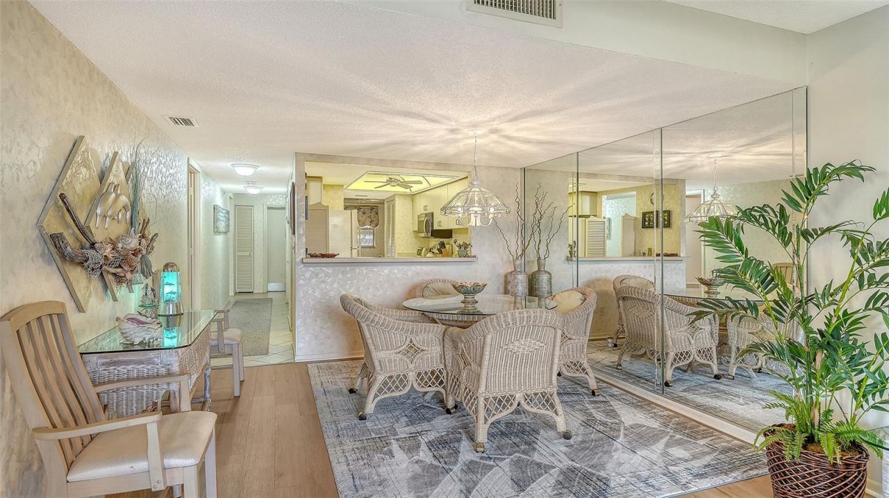 8773 Midnight Pass Road, Unit 102G, Sarasota, FL 34242 Photo