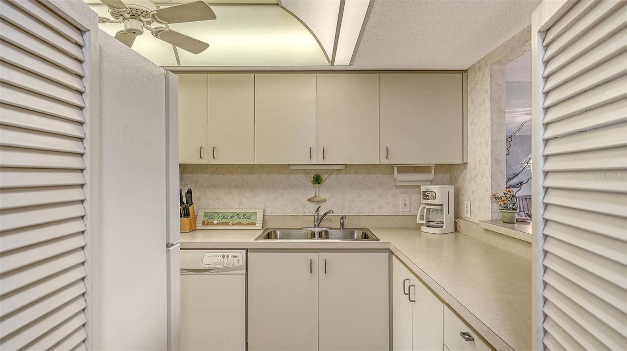 8773 Midnight Pass Road, Unit 102G, Sarasota, FL 34242 Photo