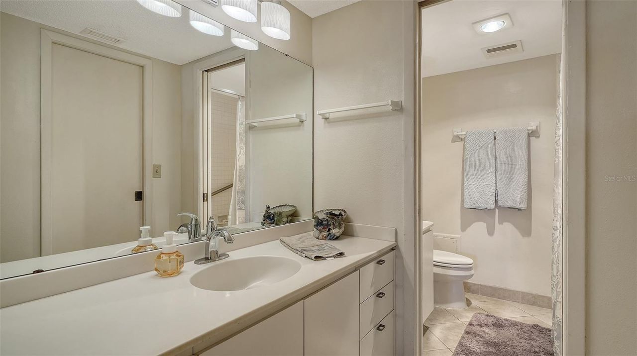 8773 Midnight Pass Road, Unit 102G, Sarasota, FL 34242 Photo