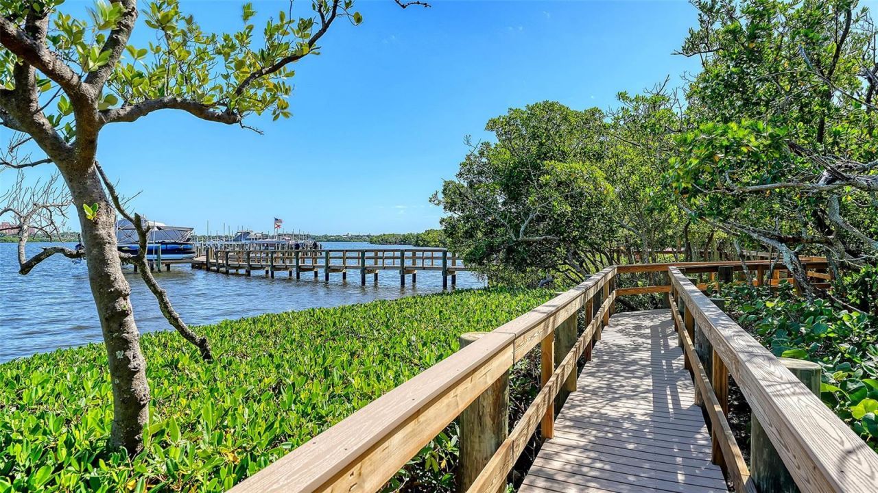 8773 Midnight Pass Road, Unit 102G, Sarasota, FL 34242 Photo