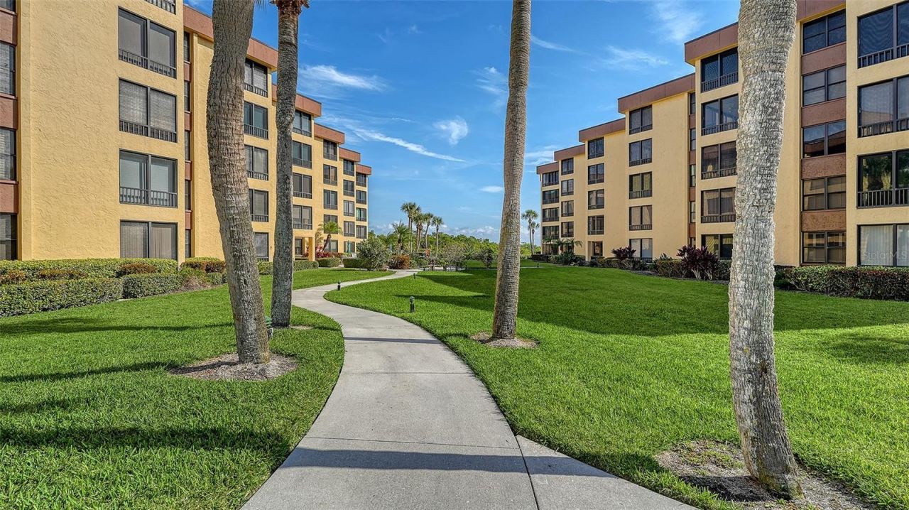 8773 Midnight Pass Road, Unit 102G, Sarasota, FL 34242 Photo