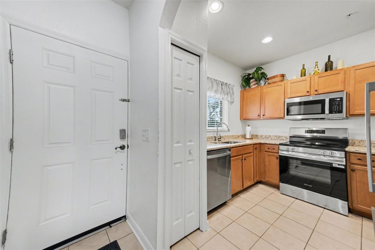 3505 45th Terrace W, Unit 105, Bradenton, FL 34210 Photo