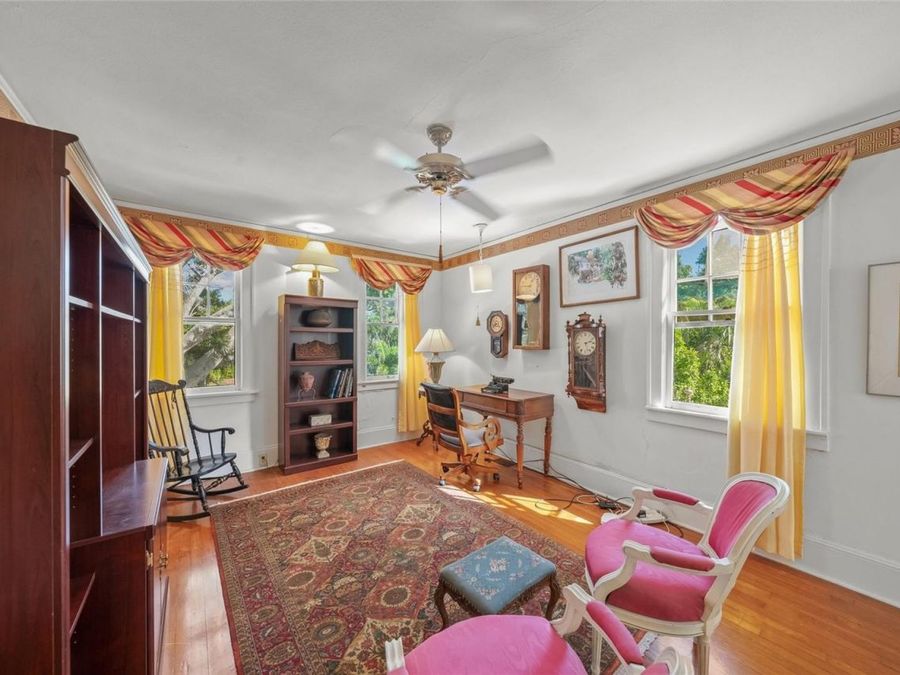 Property Image 18