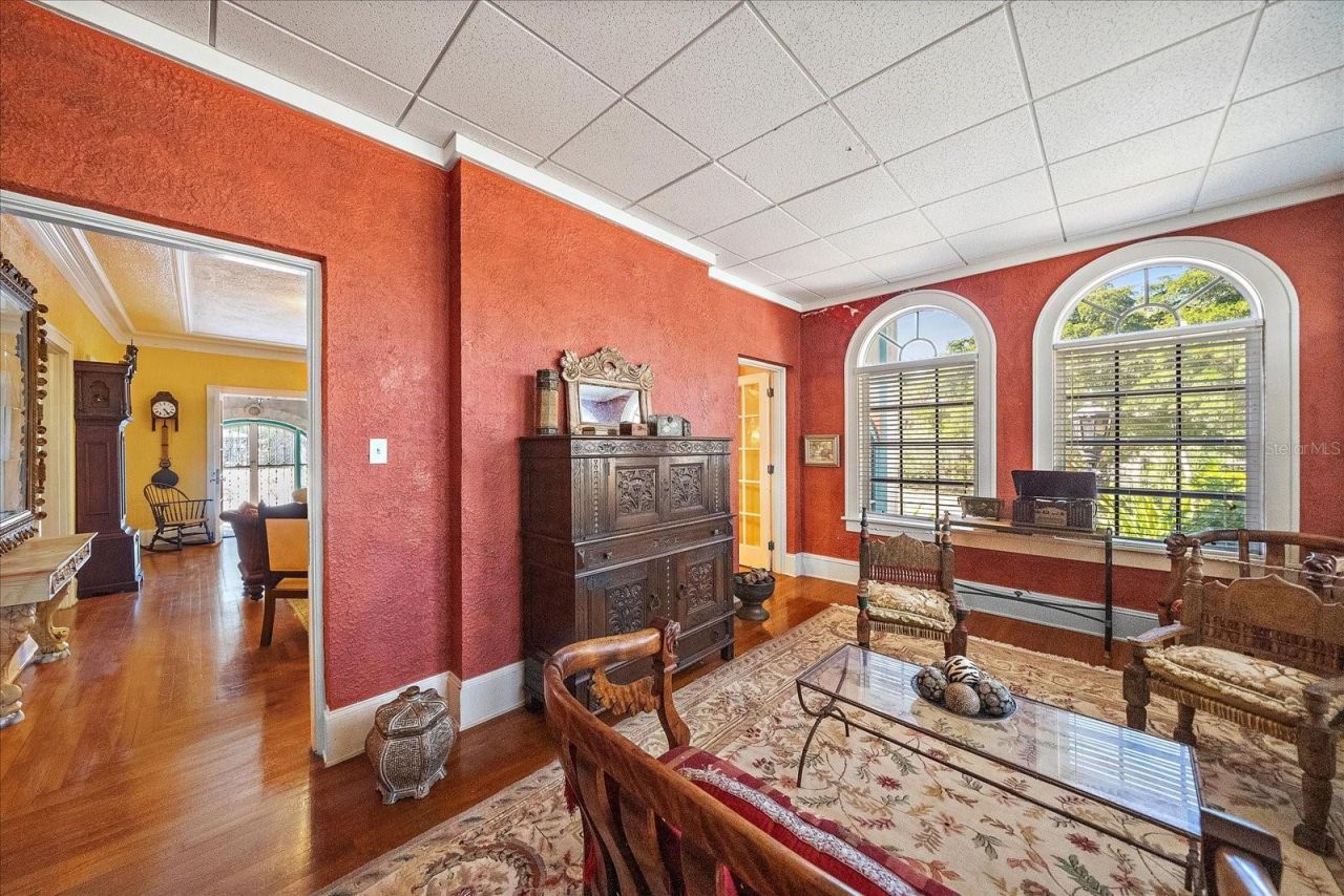 2830 Bay Shore Circle, Sarasota, FL 34234 Photo