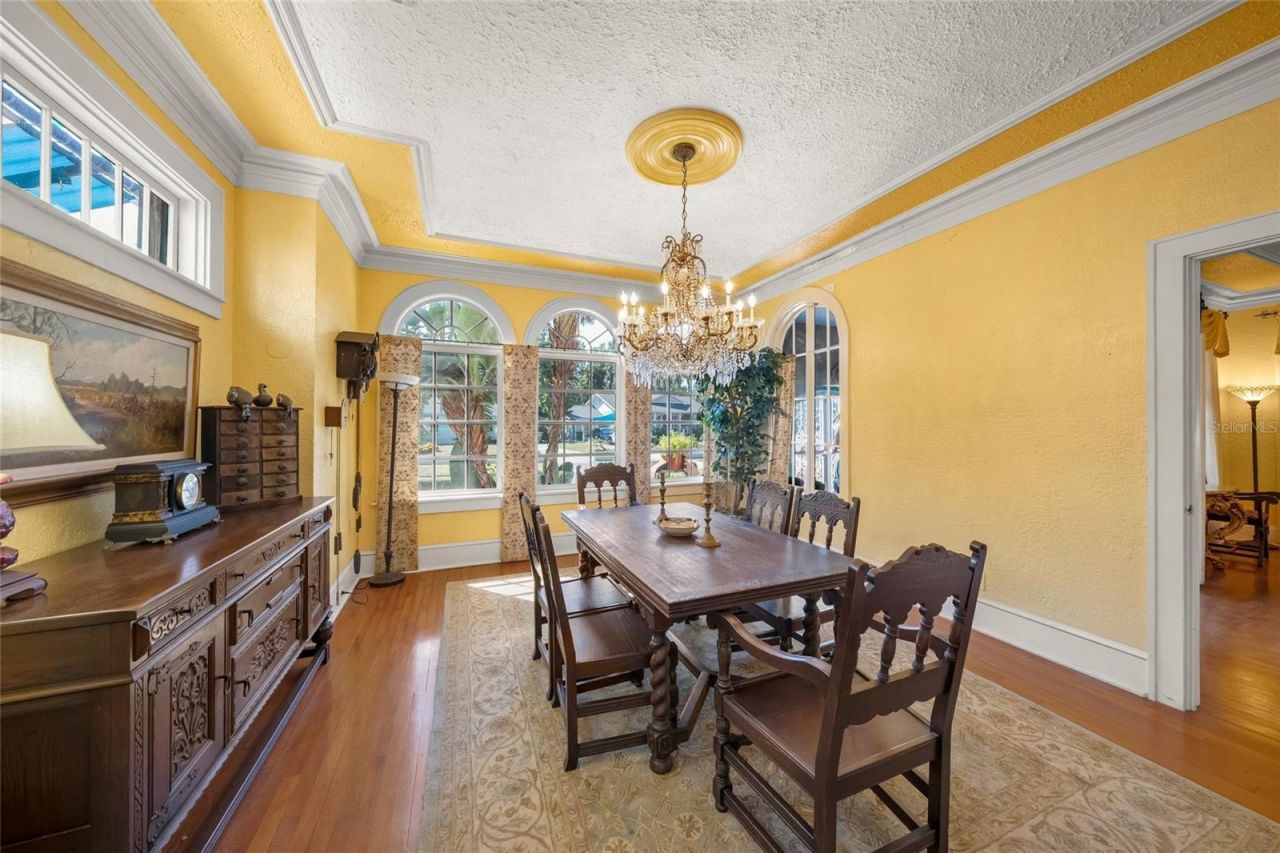 2830 Bay Shore Circle, Sarasota, FL 34234 Photo