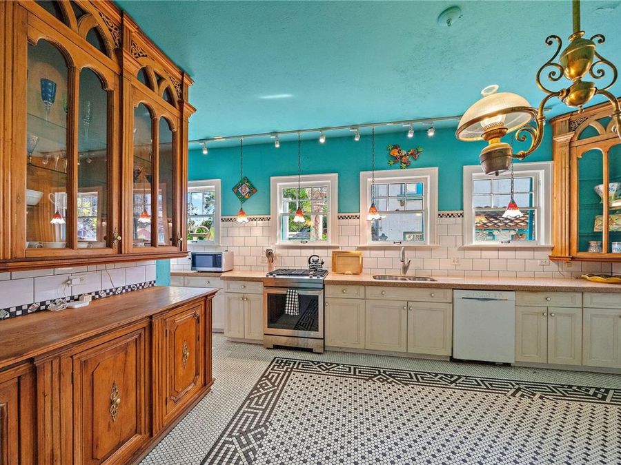 Property Image 29