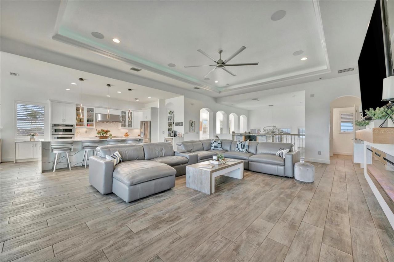 5510 Tidewater Preserve Boulevard, Bradenton, FL 34208 Photo