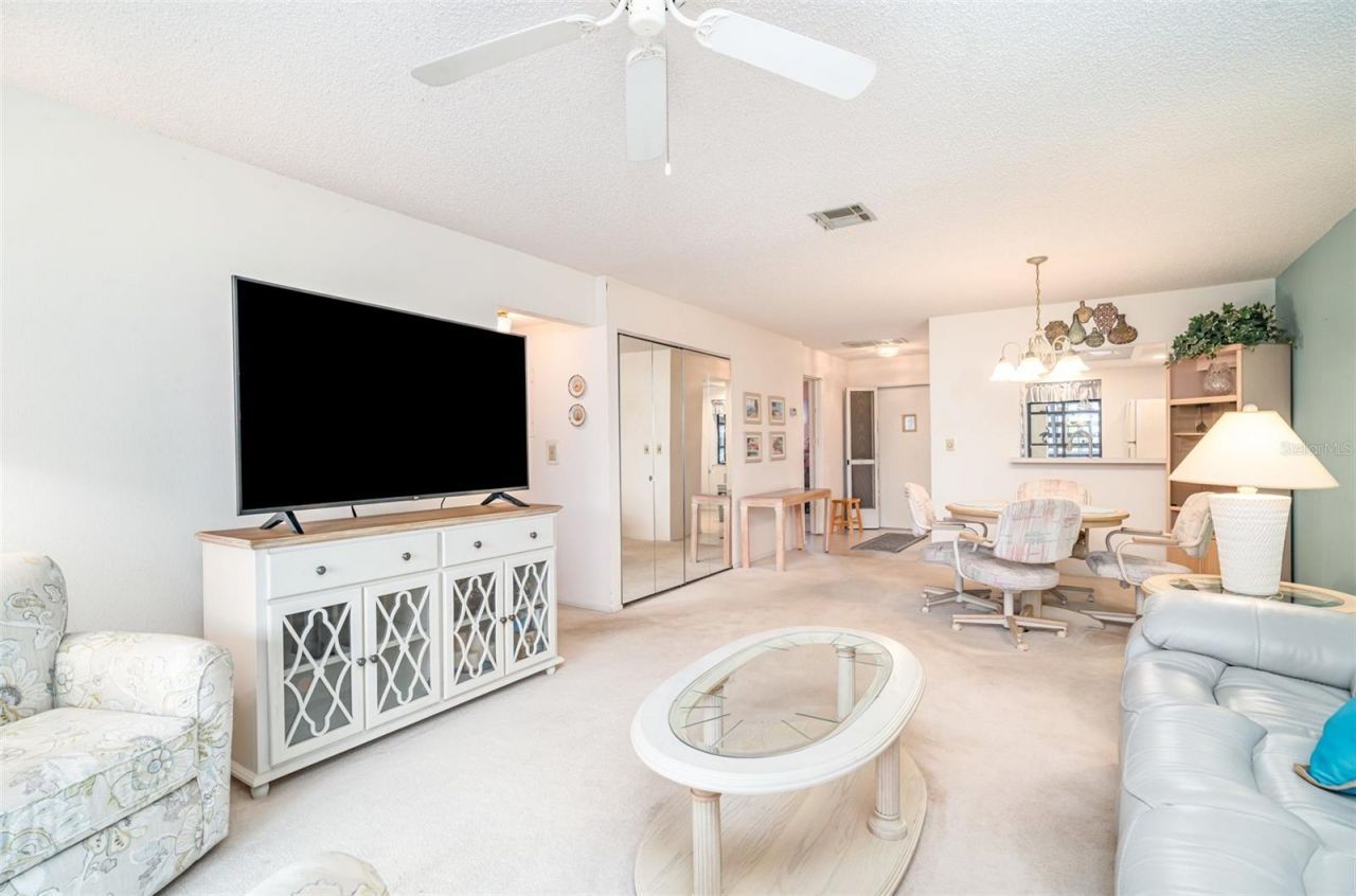 4416 Spicewood Drive, Unit K, Bradenton, FL 34208 Photo