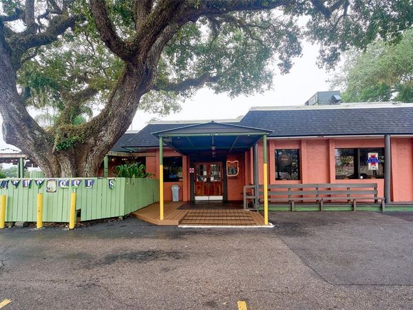 706 E BRANDON BOULEVARD, BRANDON, FL 33511