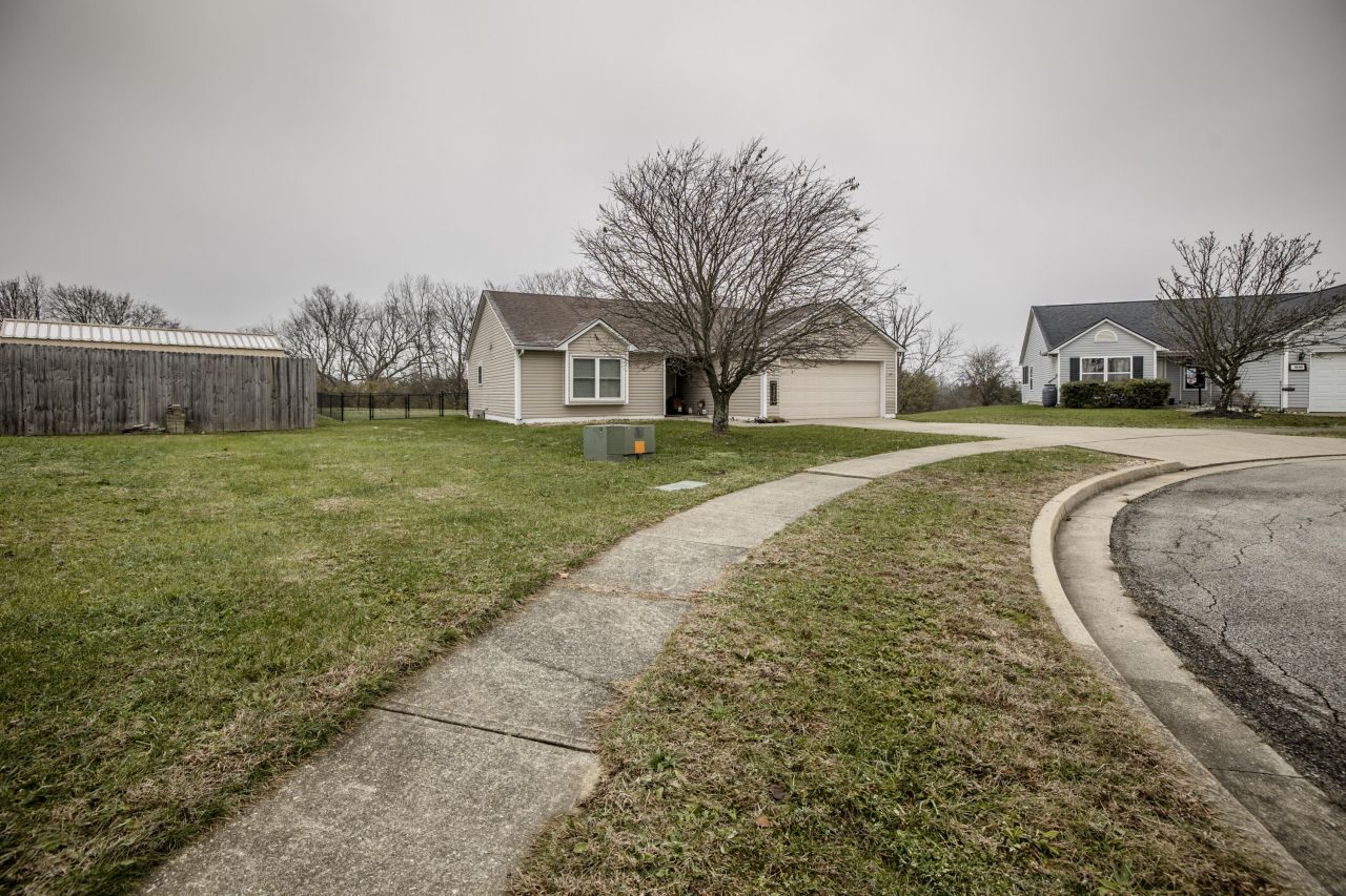 1025 Quincy Court, Berea, KY 40403 Main Photo