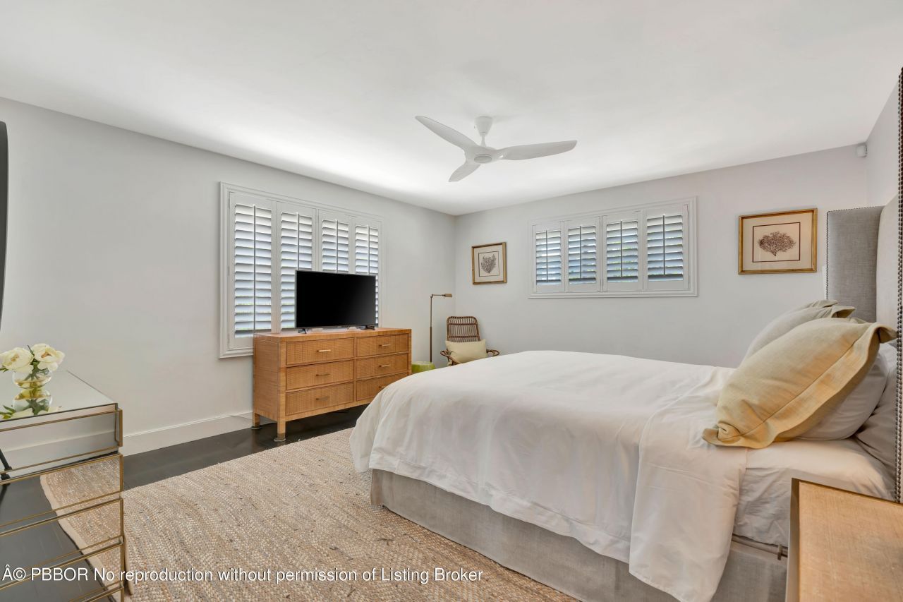 136 Worth Court S, West Palm Beach, FL 33405 Photo