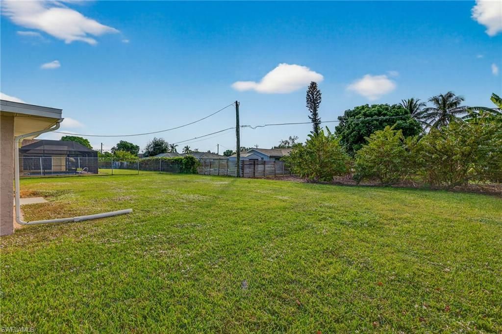 1726 SE 16th St, Cape Coral, FL 33990 Photo