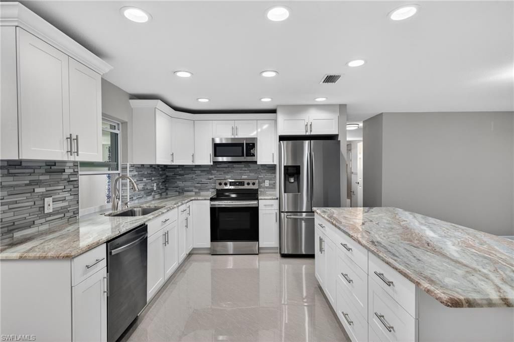 1726 SE 16th St, Cape Coral, FL 33990 Photo